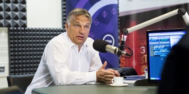 Orbán: a behurcolás ellen kell védekezni