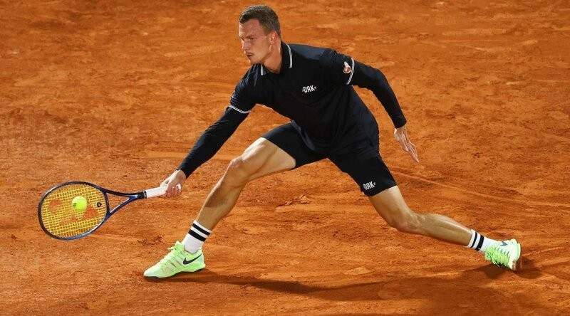 Roland Garros – Fucsovics Márton a nyolcaddöntőbe jutott