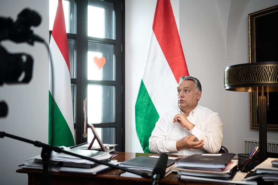 Orbán: ha az Országgyűlés kedden megadja a felhatalmazást, újabb szigorú intézkedések jönnek a járvány lassítása érdekében