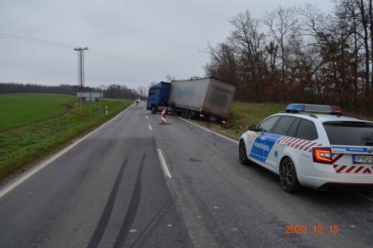 Elvesztette uralmát a jármű felett