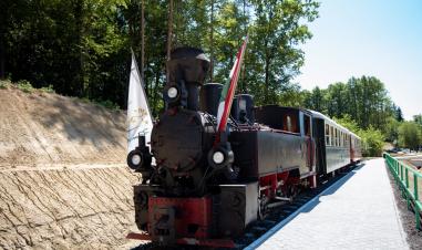 Mozdonyfütty Kistolmácson – felavatták a kisvasút meghosszabbított szakaszát