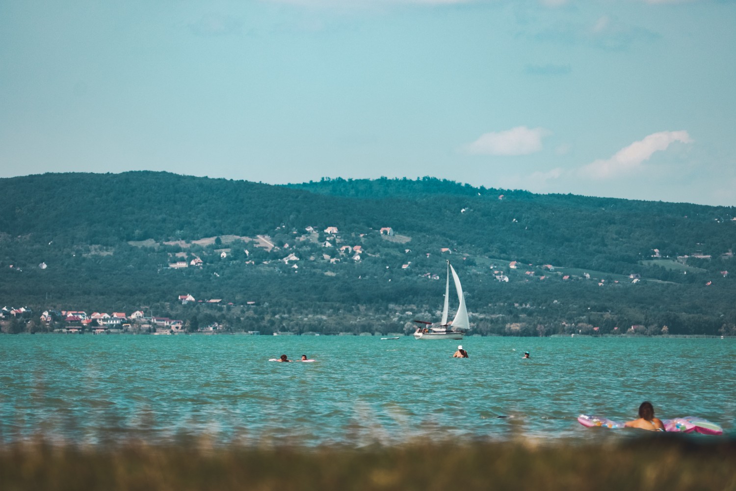 Két ember is meghalt a Balatonban csütörtökön 