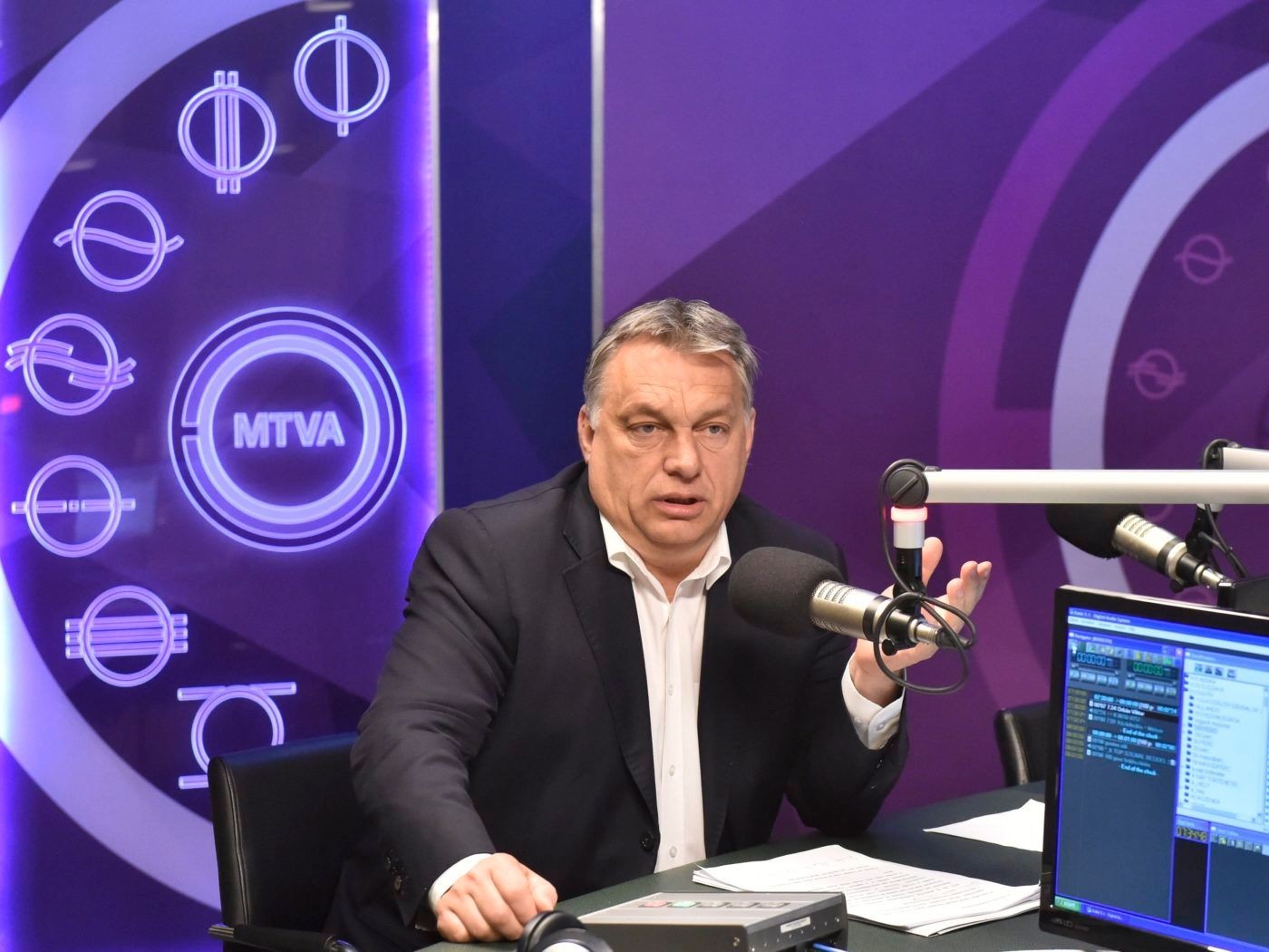 Orbán Viktor elárulta, mekkora béremelések jöhetnek jövőre