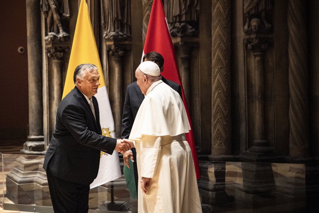 Ferenc pápához vezet Orbán Viktor első hivatalos útja