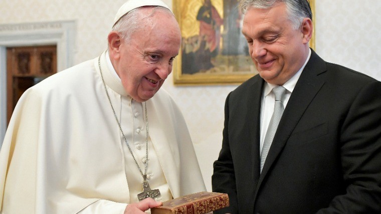 Orbán Viktor: Arra kértem Ferenc pápát, hogy támogassa a béke érdekében tett erőfeszítéseinket
