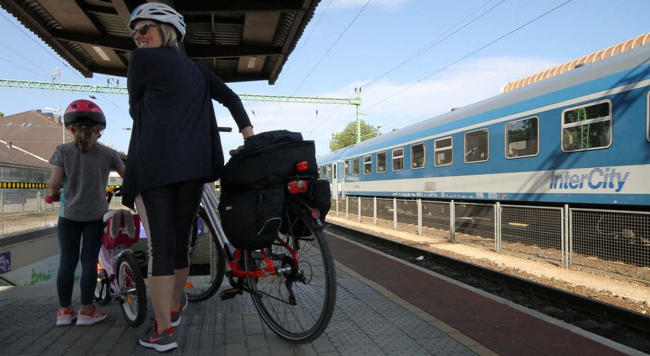 Így szállíthatod vonaton a bicajodat a Balatonra