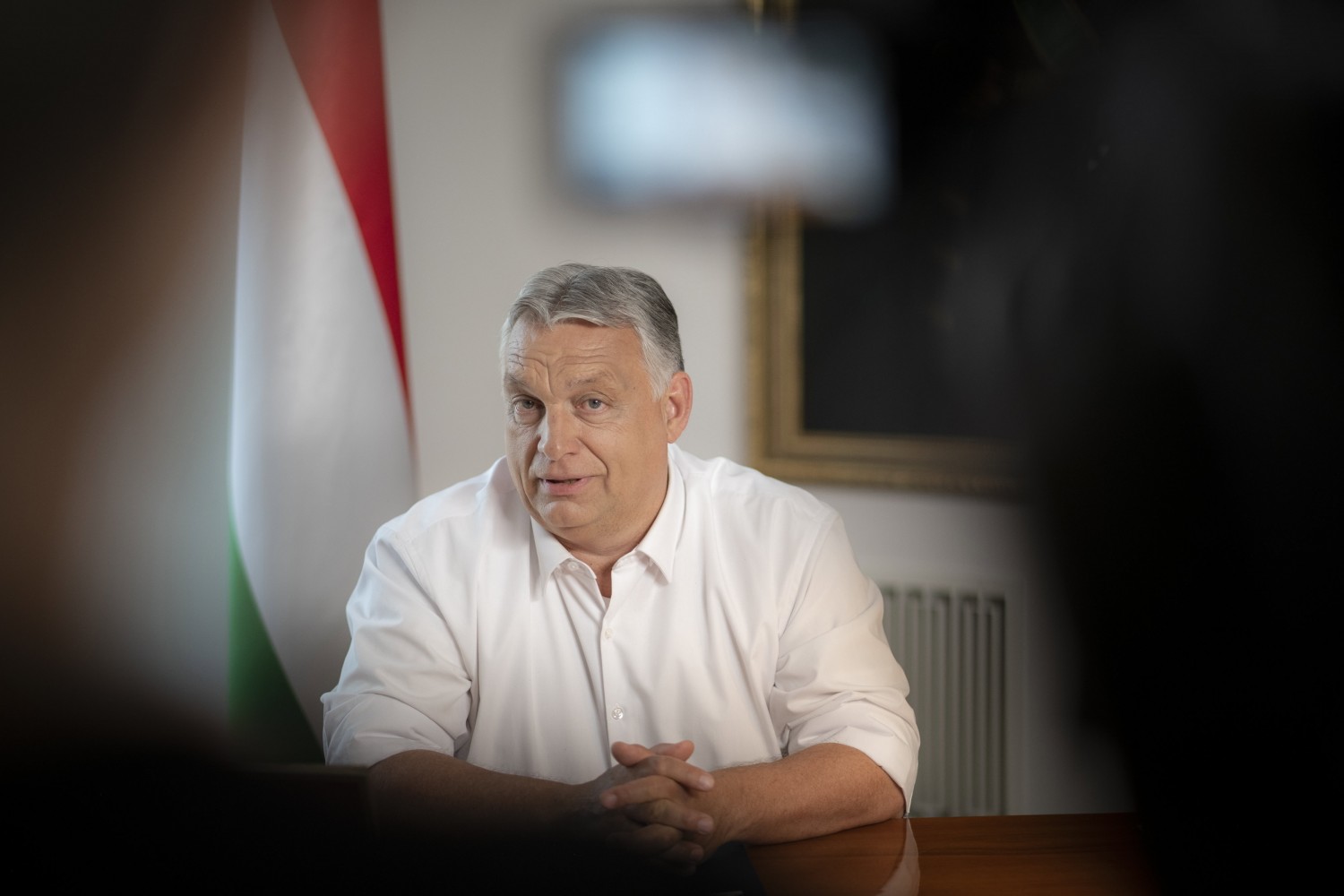 Orbán Viktor: A rezsit megvédjük, az extraprofitot elvonjuk!
