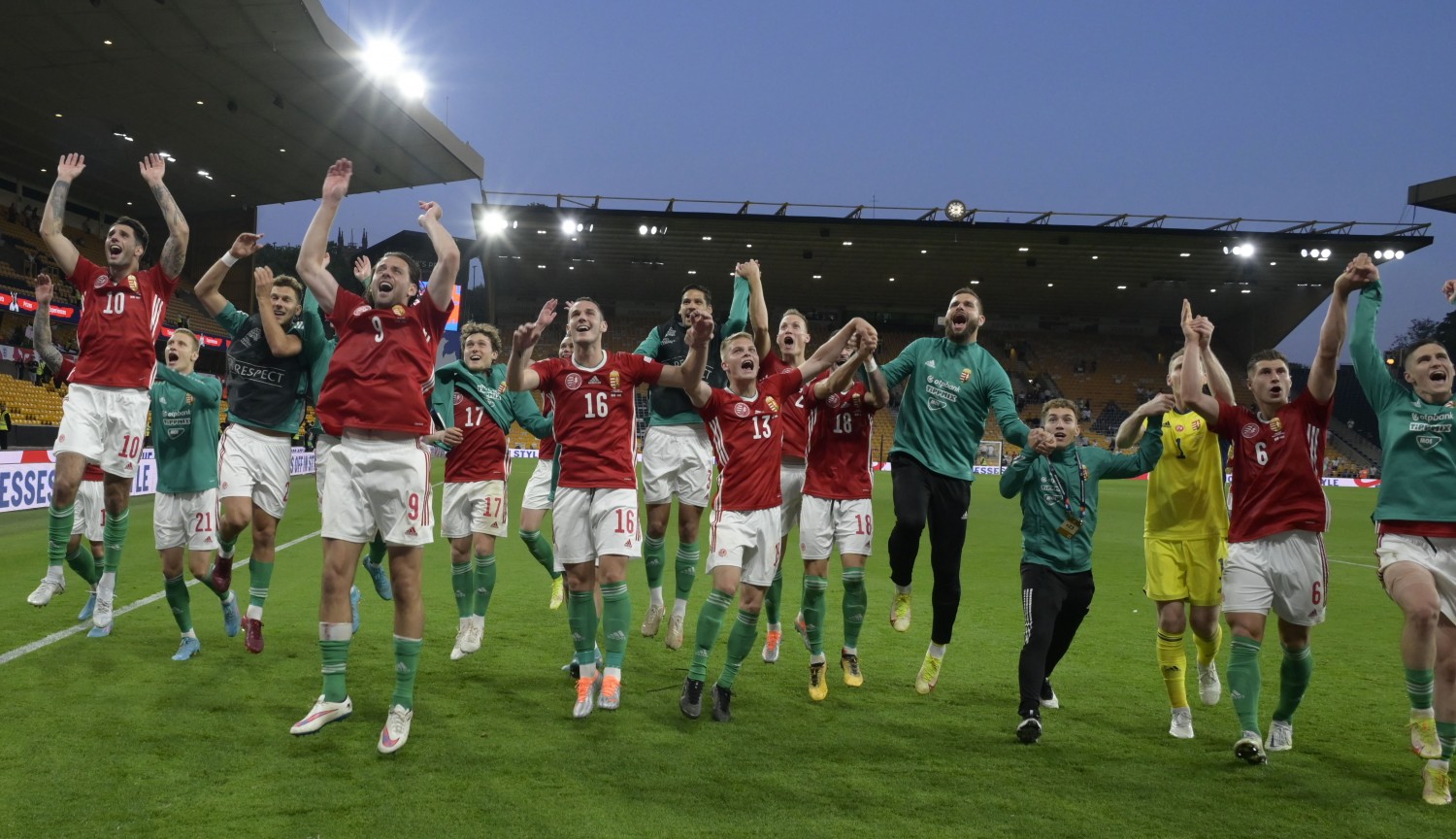 Fokozhatatlan NL-álom: négygólos győzelem Angliában, csoportja élén a magyar válogatott