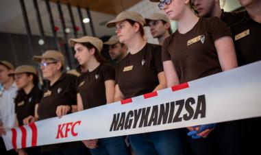 Megnyitott a KFC nagykanizsai gyorsétterme