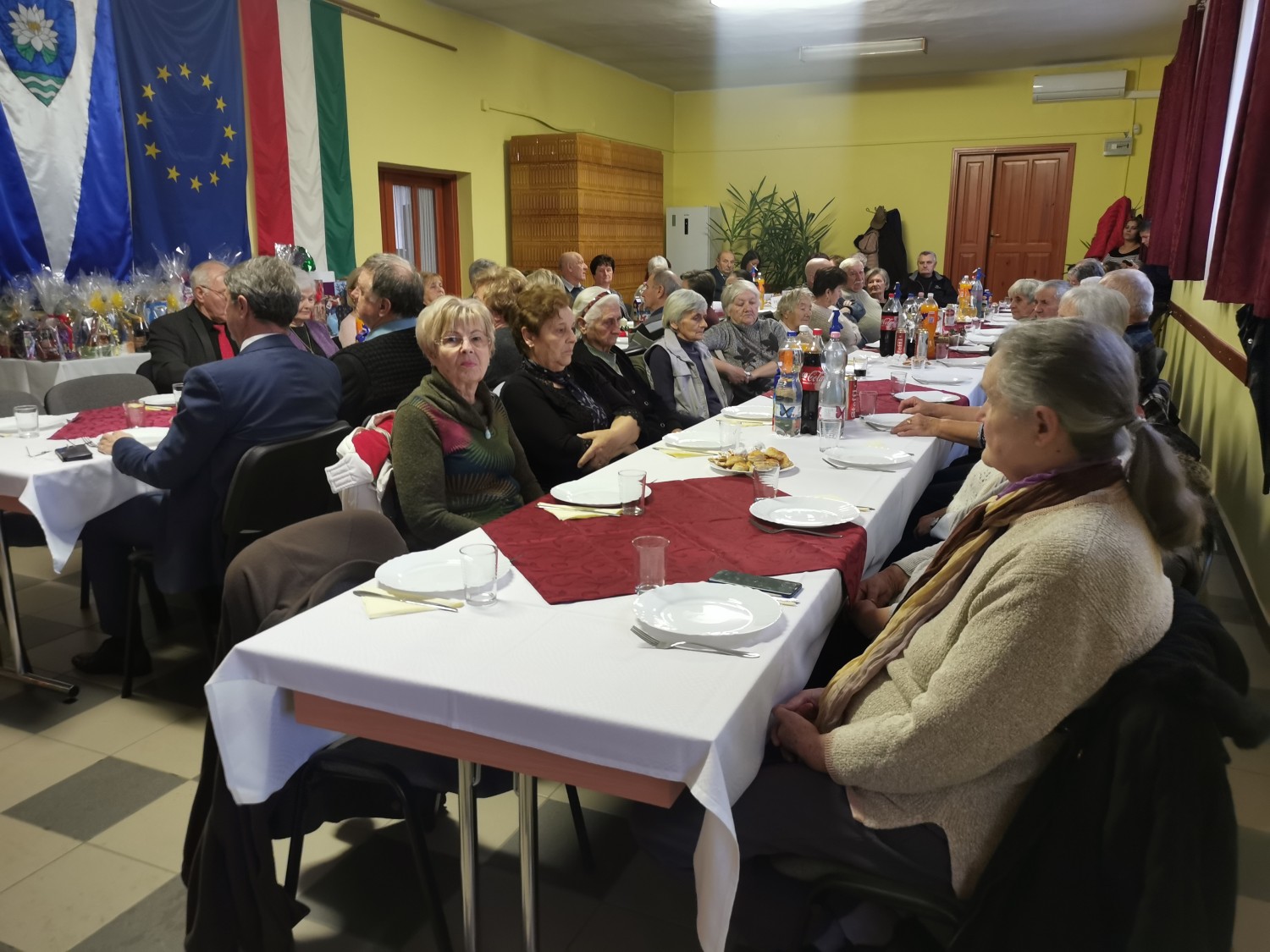 Idősek karácsonyát tartottak Murarátkán