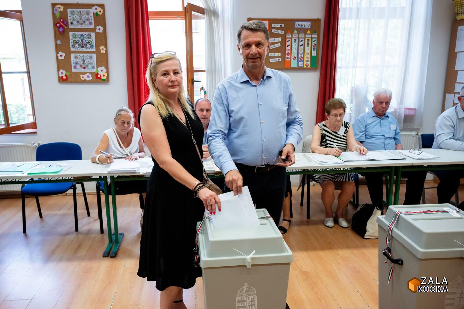 Ön szavazott? Voksoljon a béke mellett, válassza a Fidesz-KDNP jelöltjeit!