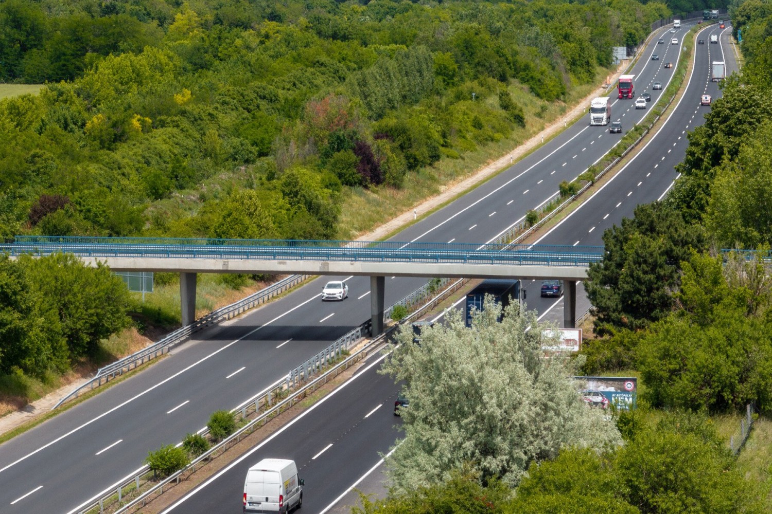  Több helyen is elkerülhetetlen az M7-es nyári felújítása